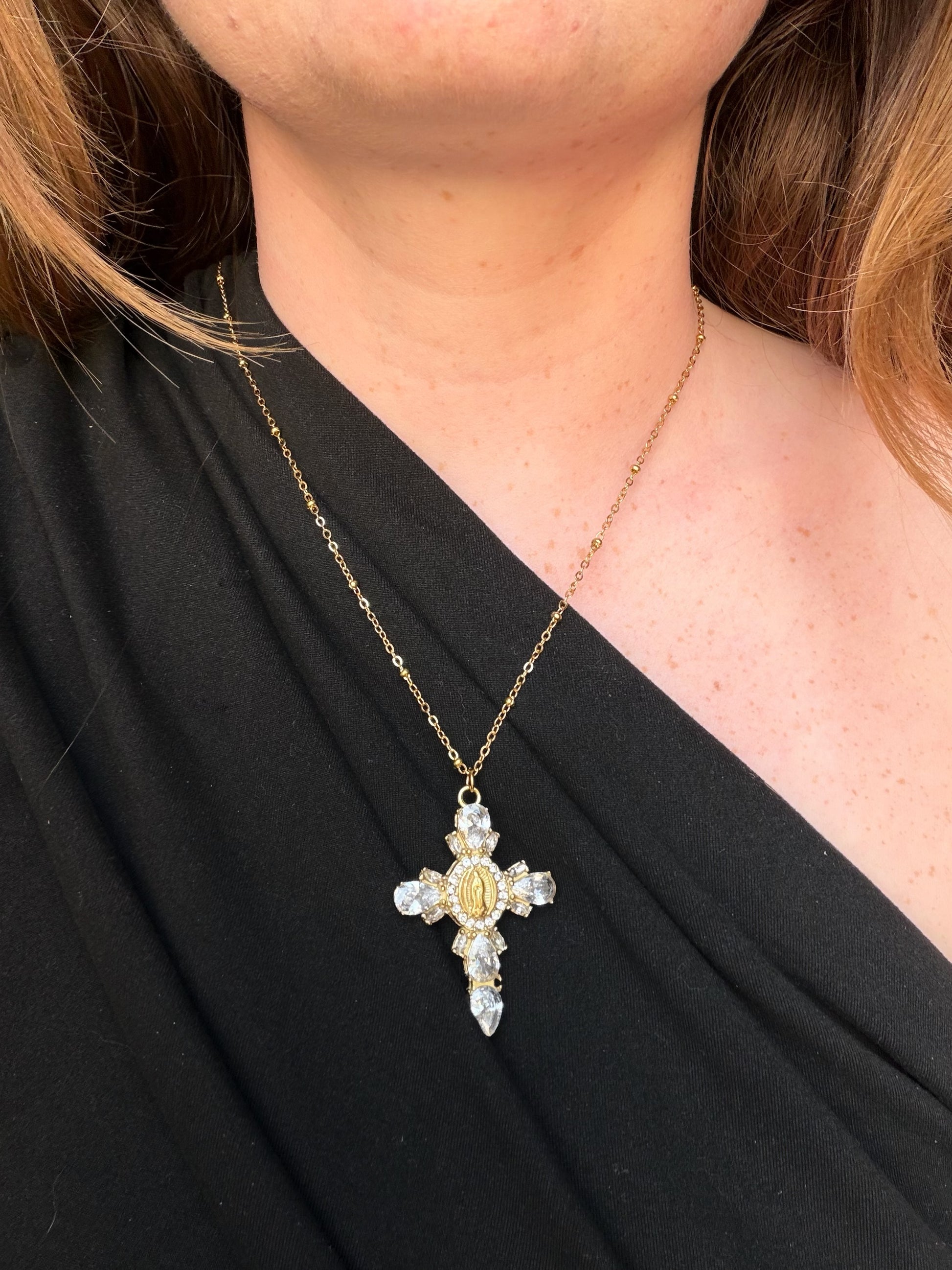 Collier Croix doré