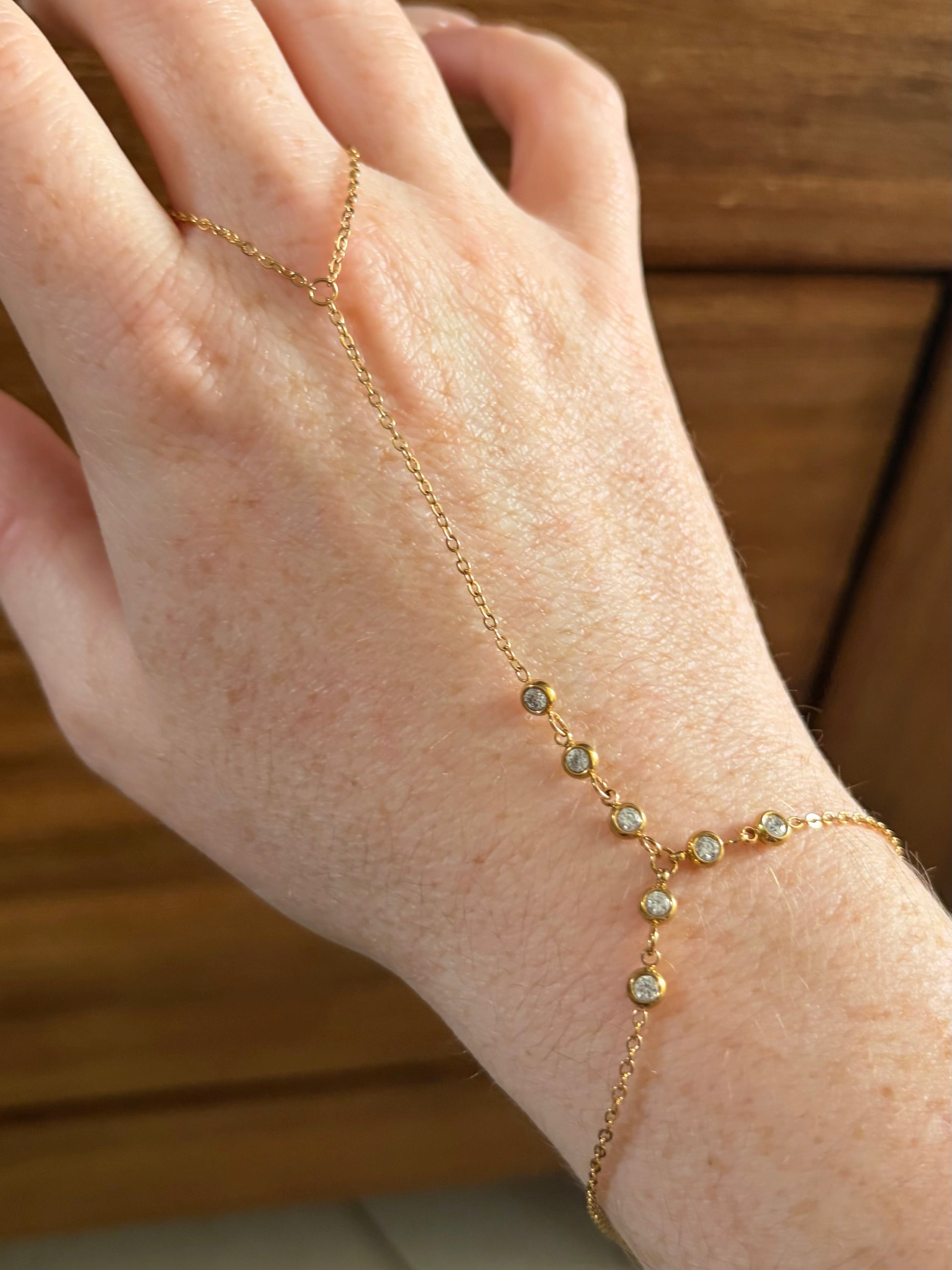 Chaîne de main Floa dorée