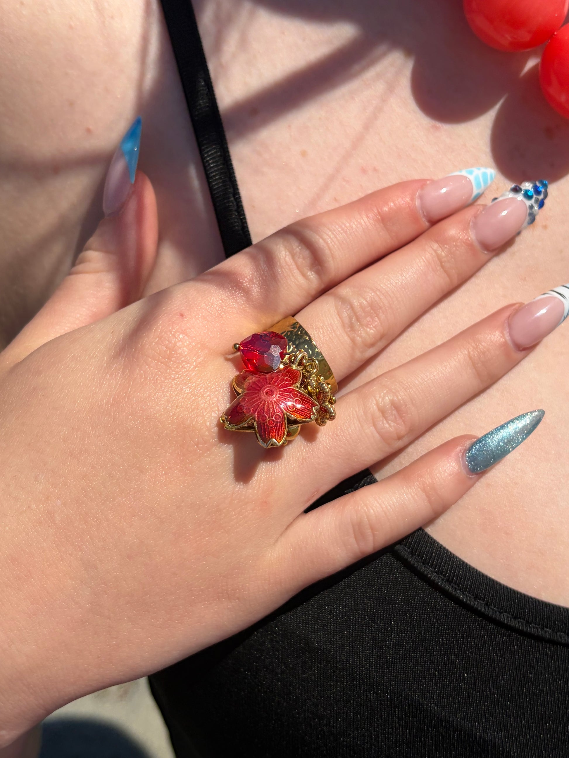 Bague breloques Hibiscus