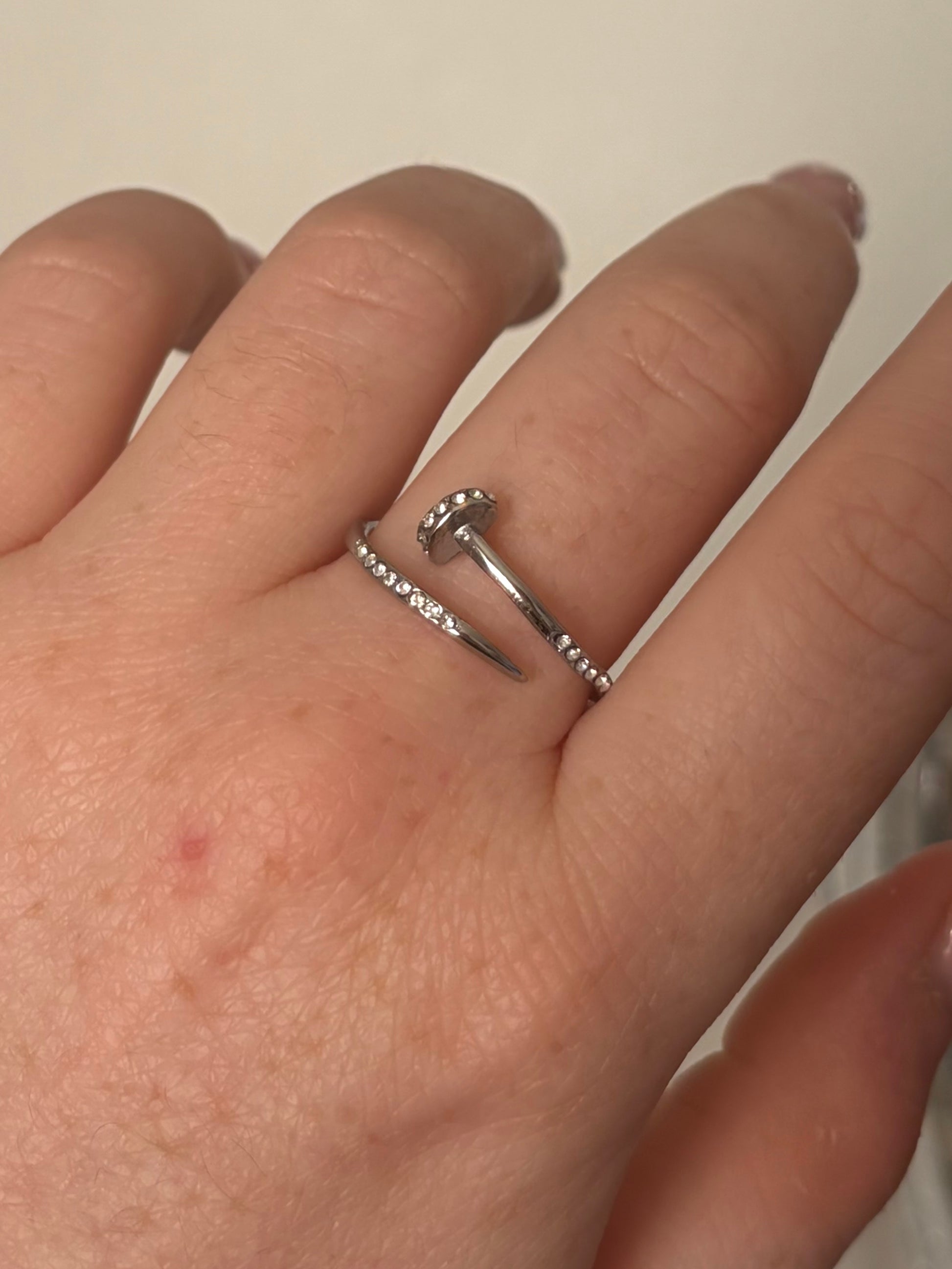 Bague Clou argentée