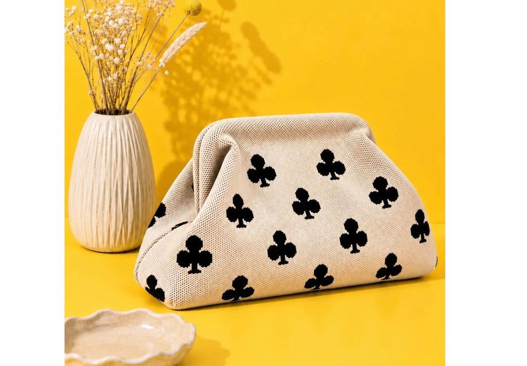 Pochette Nikita trèfles